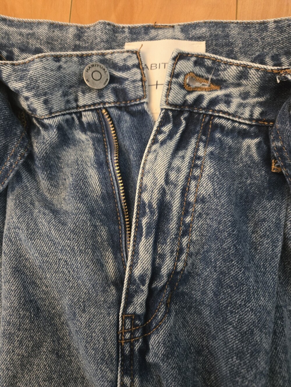 HABITUAL Denim A-line Midi Skirt with Matching Belt Size 12/31 - Picture 7 of 12